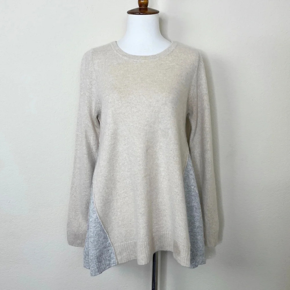 Kinross Cashmere 2-Toned Tan Gray Crewneck Sweater